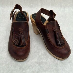 No. 6 Brown Crowley Closed Toe Slingback Clogs w/ Tassels